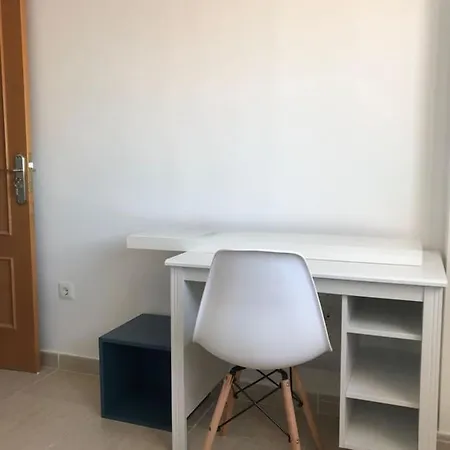 Grande Familias Con Piscina San Juan (Alicante)
