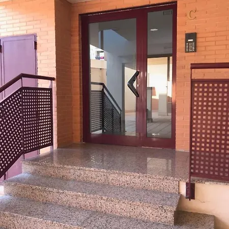 Grande Familias Con Piscina Apartment