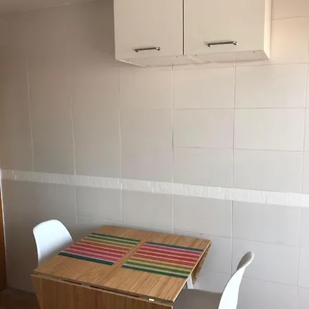 Grande Familias Con Piscina